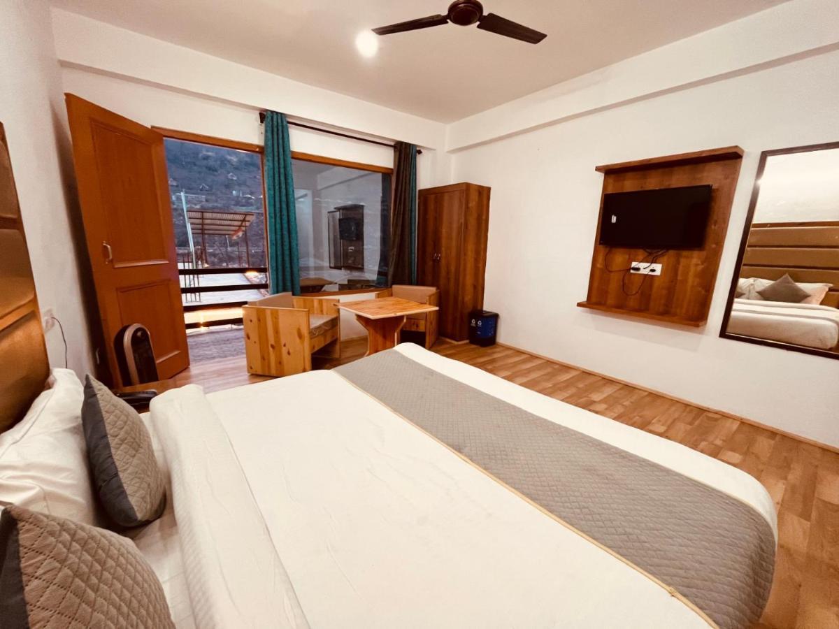 Himalayan Riverpark - A Four Star Luxury Hotel, Manali Экстерьер фото
