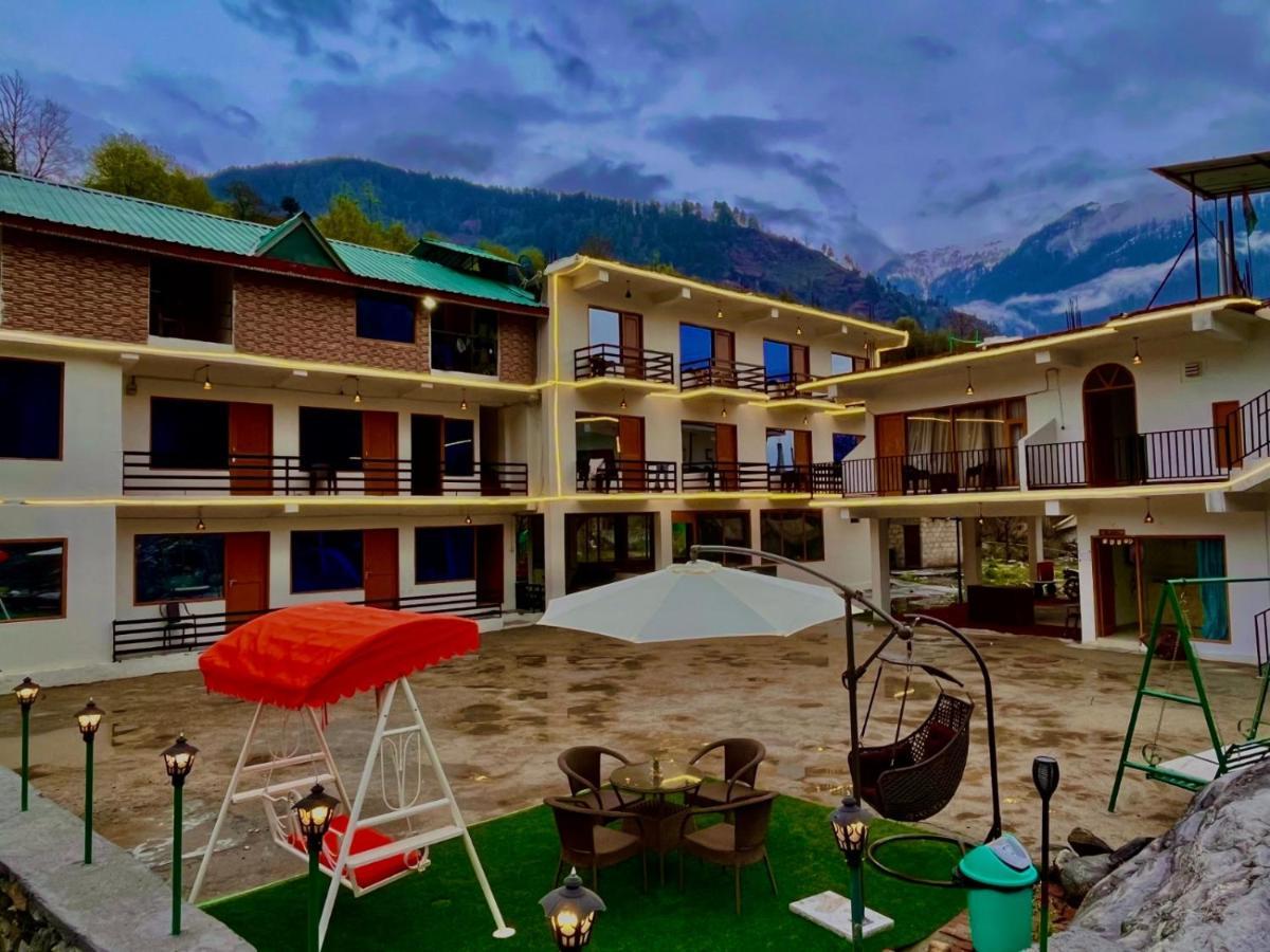 Himalayan Riverpark - A Four Star Luxury Hotel, Manali Экстерьер фото